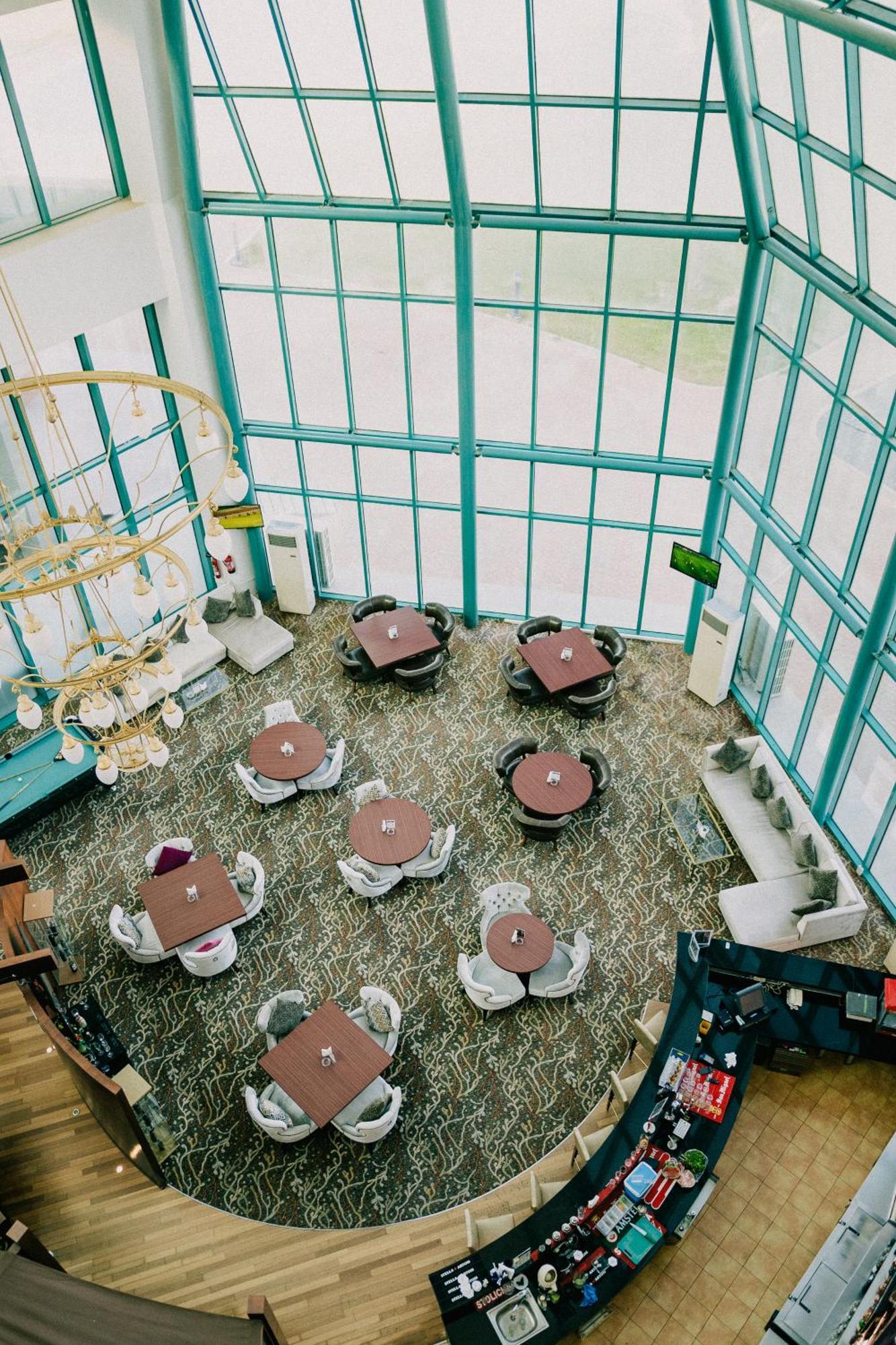 Mirfa Hotel Al Marfaʼ Екстериор снимка